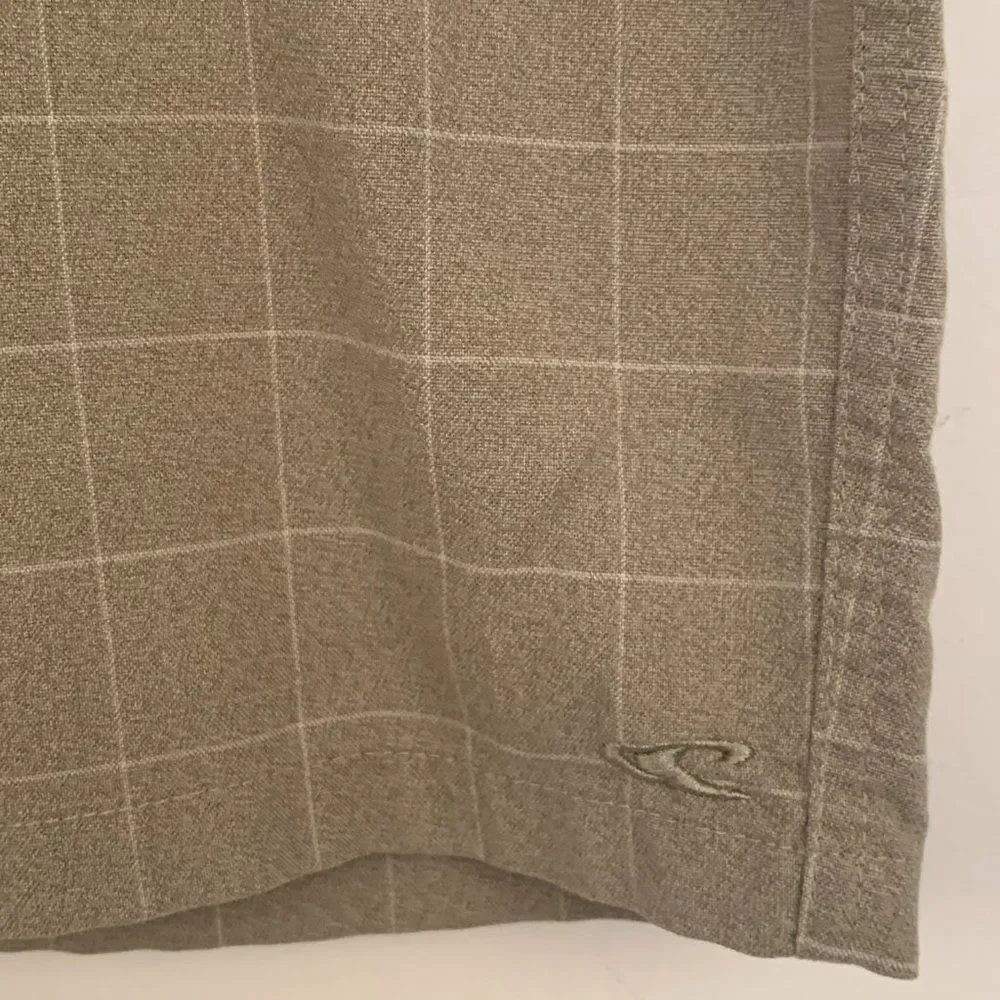 O'Neill Men's Checkered Plaid Shorts Pockets Size 38 Golfing Vacation Summer